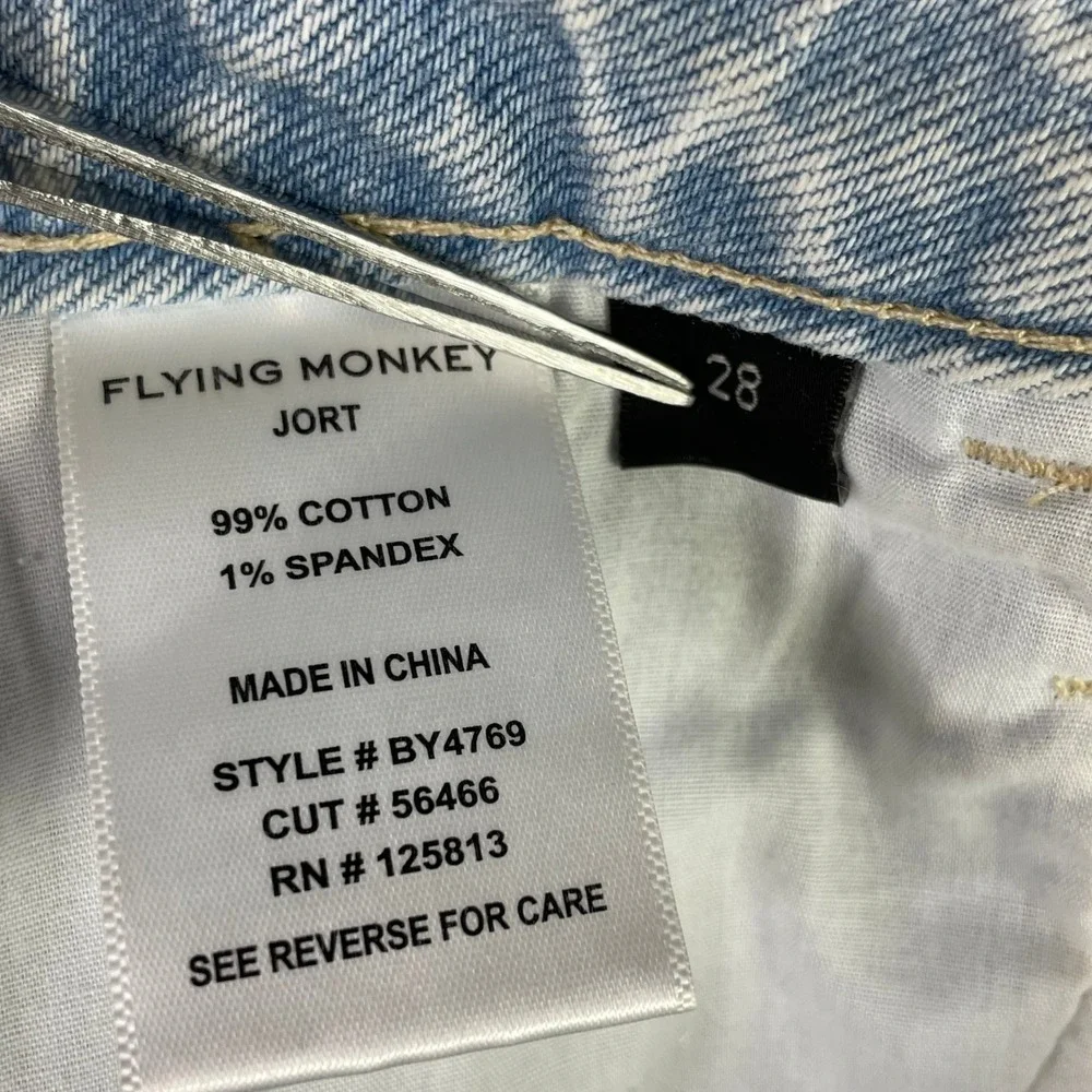 Flying Monkey Jort Shorts Womens 28 Light Blue Denim Raw Hem High Rise BY4769